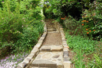 Applegarth Gardens and Nursery
